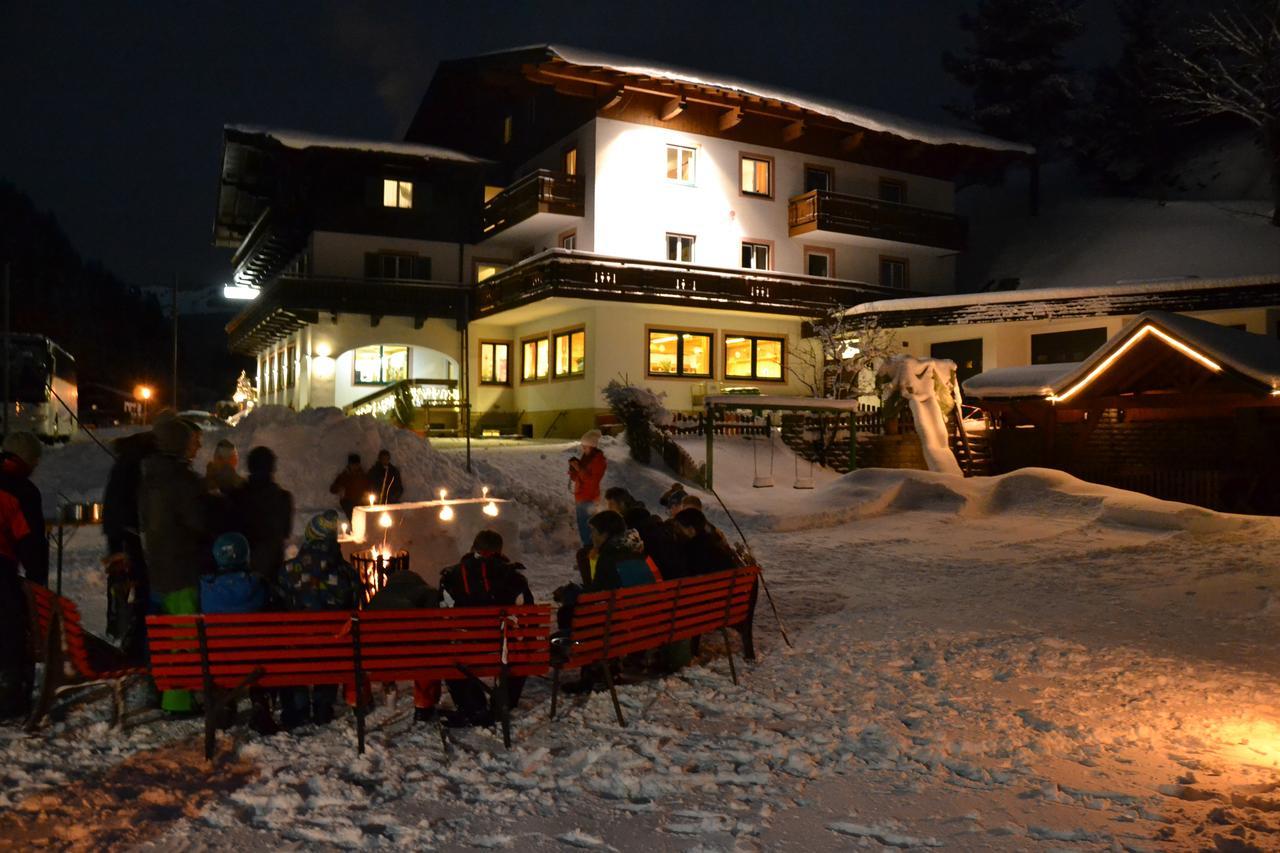 Jugendpension Müllauerhof Saalbach-Hinterglemm Exterior foto